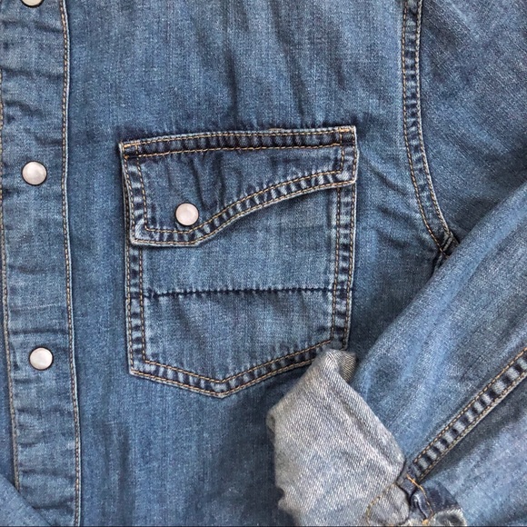 Men’s Denim Shirt - Picture 3 of 6